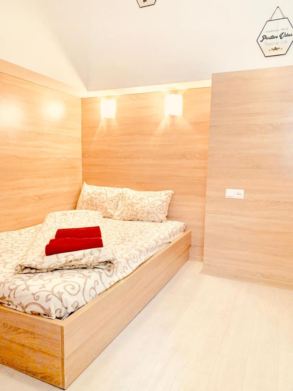 Mini Smart Apartments In The Central Part Of Lviv Exterior photo