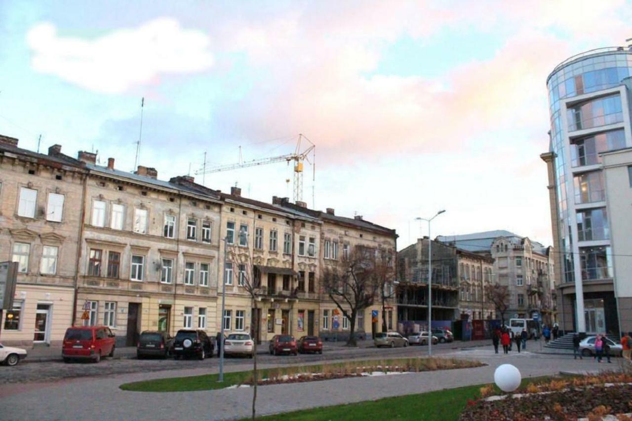 Mini Smart Apartments In The Central Part Of Lviv Exterior photo